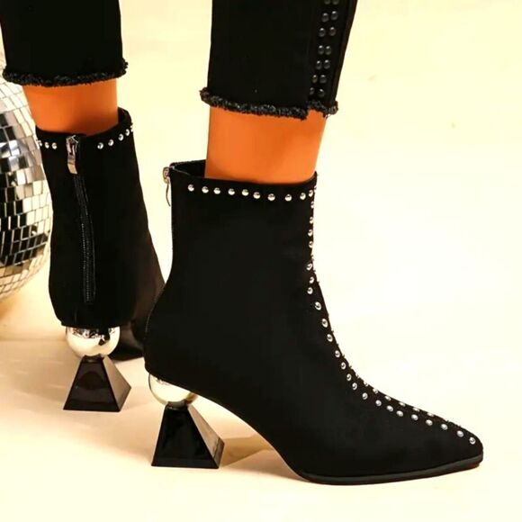 Ladies detailed heel boots sz 8 - Picture 2 of 6